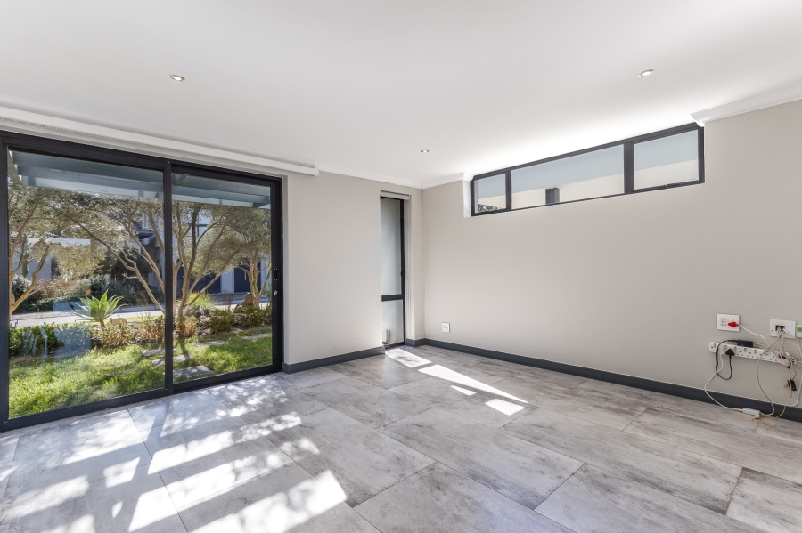 To Let 3 Bedroom Property for Rent in Pearl Valley at Val de Vie Western Cape